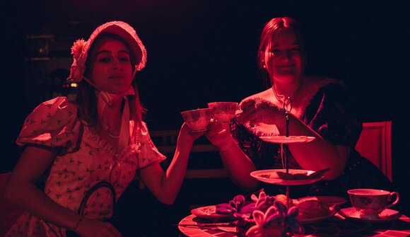 „Teatime mit Crime“