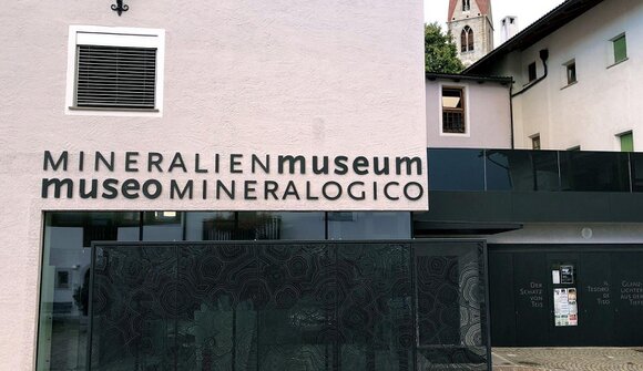 Open doors at the Mineral Museum