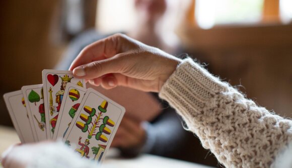 Alte Kartenspiele neu entdecken