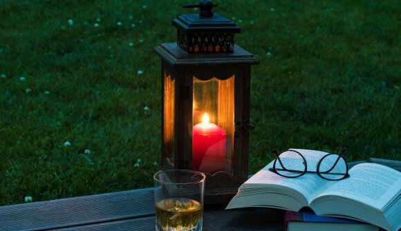 Storie sotto l'albero. Letture animate