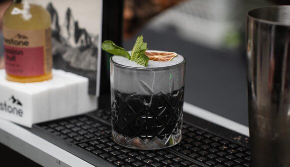 Gin Days: Sunset Cocktail Dinner