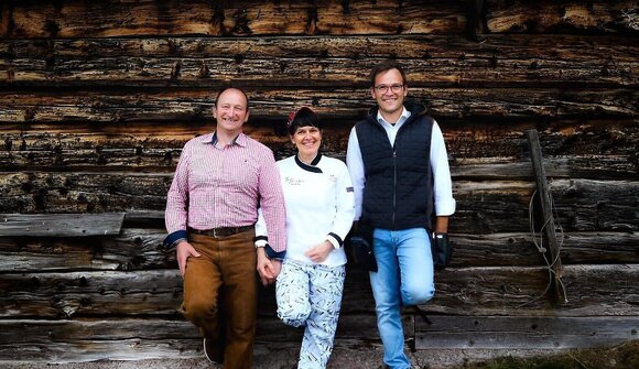 Traditionelles Hai-Fest