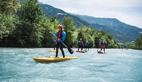 SUP - Stand up paddling auf der Etsch
