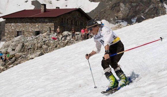 Ski competitions at the glacier