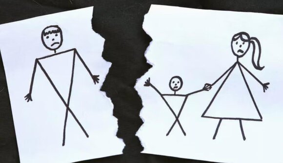 Separazioni e divorzi, ...