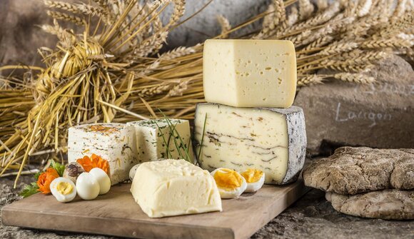 "Kostbor's" farmers specaility market