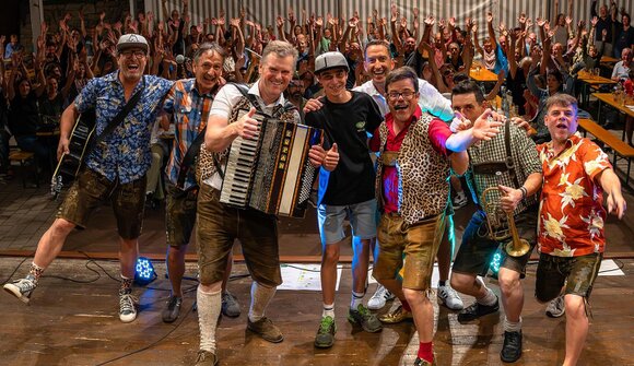 Spettacolo con la banda "Vollmondband"