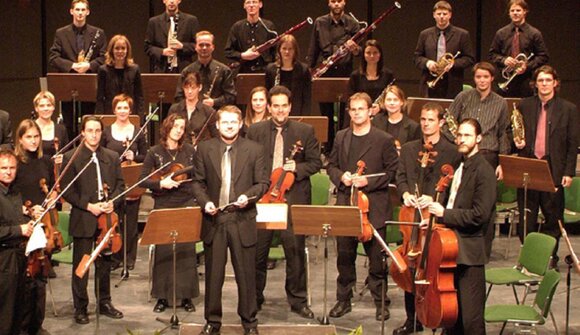 Junge Solist:innen am Podium