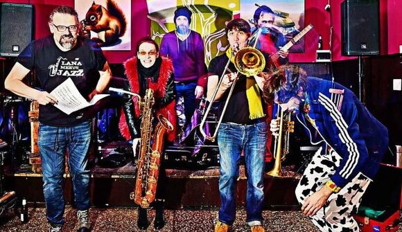 Aperitif, Buffet und Konzert