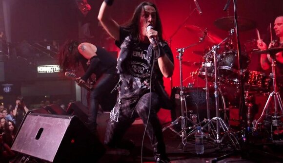 Aperitif, Buffet und Film