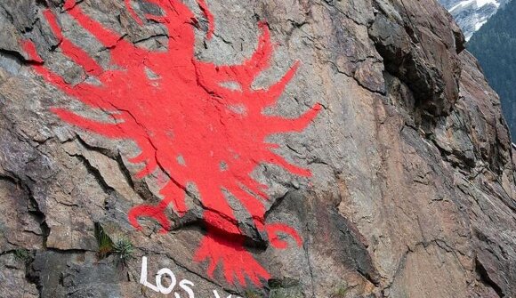 Aperitivo, buffet e film