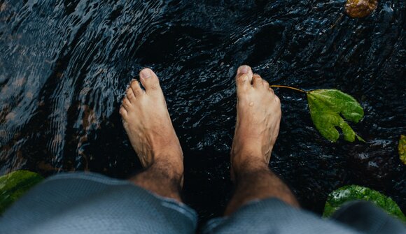 Barefoot & Massage Experience
