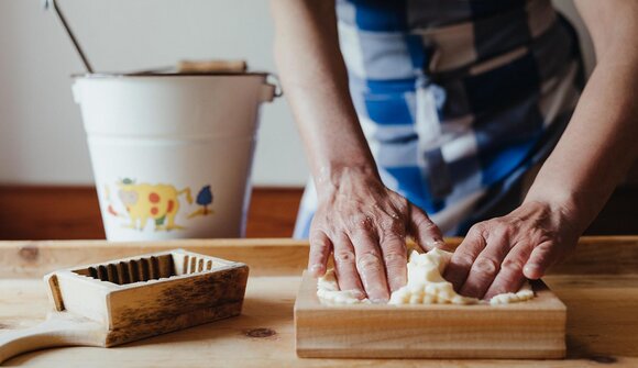 Le lüch te paisc - Vom Hof ins Dorf