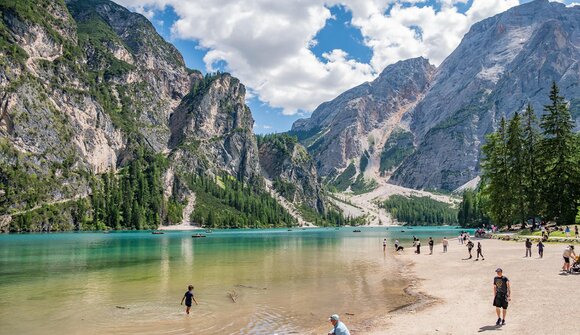 Tour in E-Bike al lago di Braies