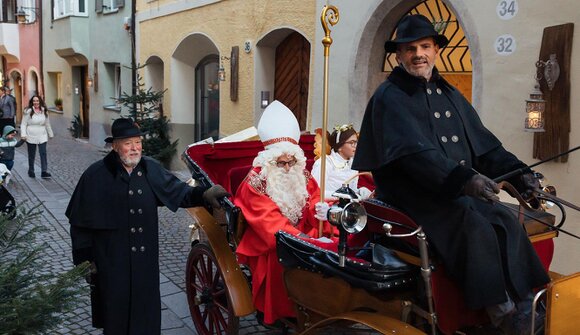 Sfilata di San Nicolò a Chiusa