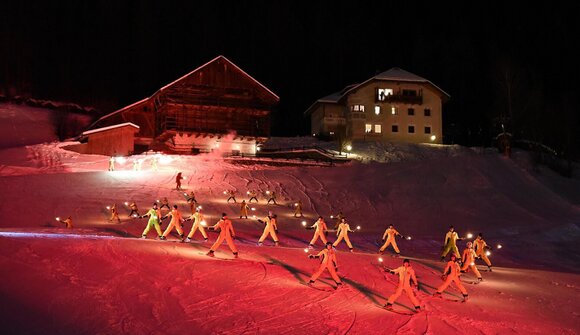 Faschings-Skishow der Skischule