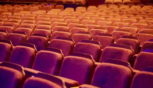 Teatro: L'equivoco
