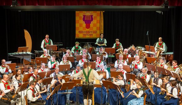 Spring concert by the Terlan music band