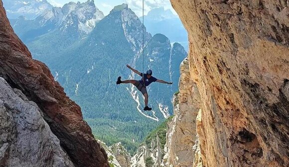 Easy Day Trips: Wild Trail Dolomiten