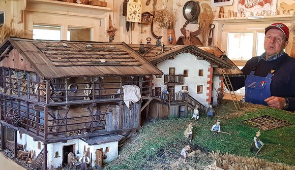 Winter Walk & miniature world