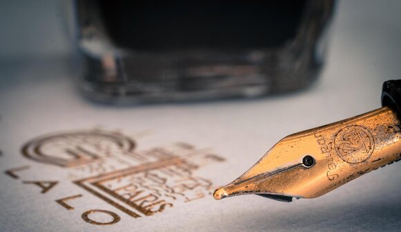 Holiday Wishes in Ink