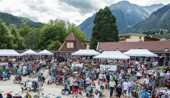 Vespa meeting Algund