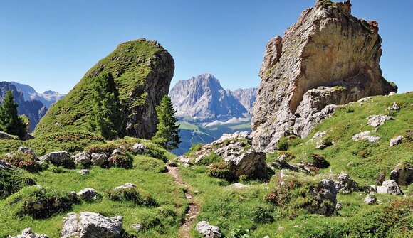 Hike below the Odle
