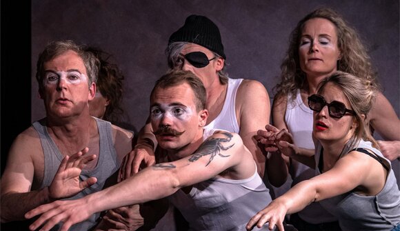 Theater "Die Stadt der Blinden"