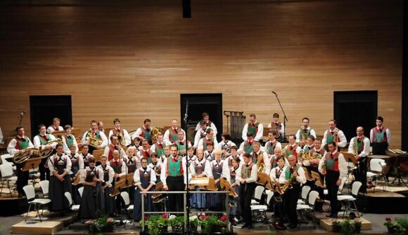 Concerto della banda musicale Laces