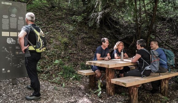 Guided hike on the Dürer Path