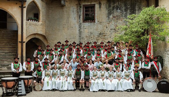 Concert by the Scena town band