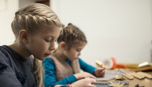 Glitter workshop for children