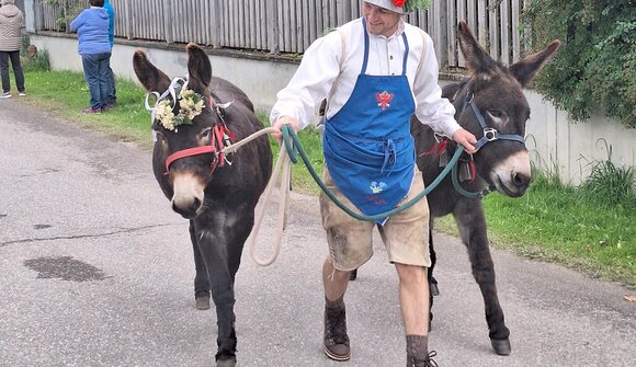 Village celebrations in Val Casies
