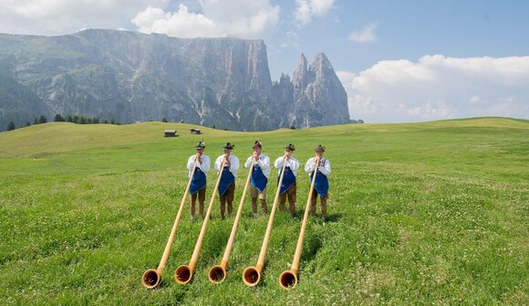 Concerto dei suonatori di corno alpino