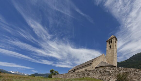 Chiesa di S. Vito a Tarces e scavi