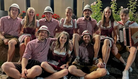 Mountain Christmas: Gipfplattler