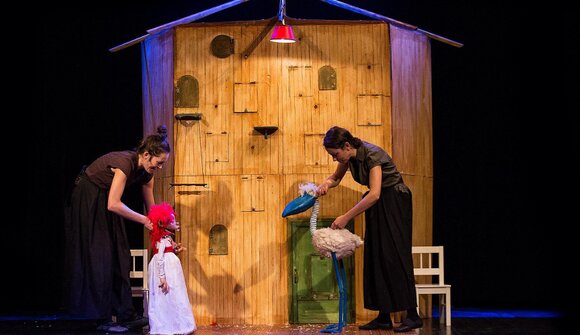 Teatro: Valentina Vuole