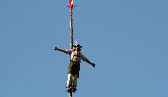 Fair in Lutago