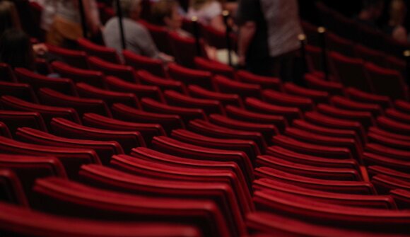 VBB Theater: Alice im Wunderland