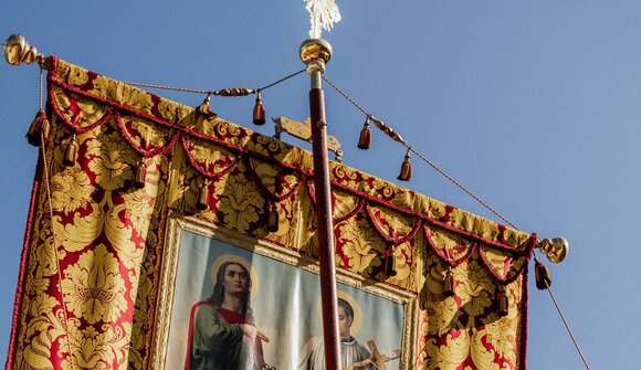 Weißer Sonntag Prozession