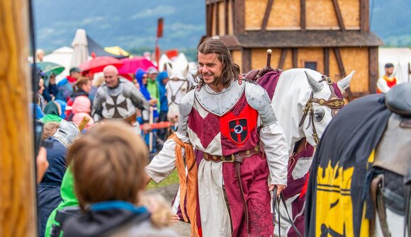 Film: Schluderns im Bann der Ritter