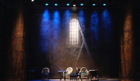 “El Grotel”, Ecco la sposa