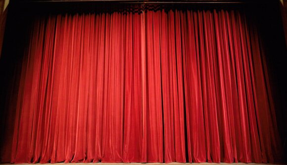 "A Schöibo Geld": Theateraufführung