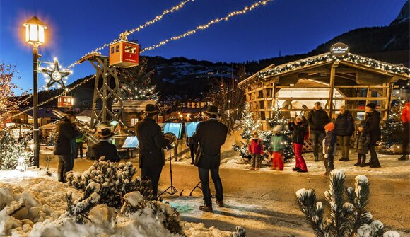 Christmas carols: CDJG Brass Quintet
