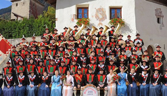 Spring concert by the music band