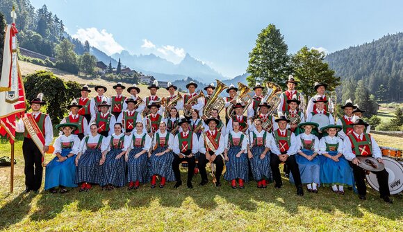 Concert by the music band Ega