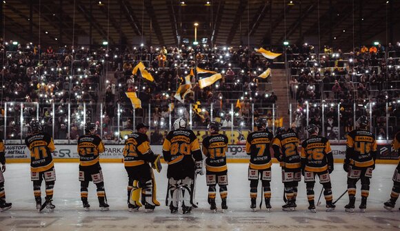 Festa dell'HC Pustertal Falkensteiner