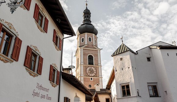 Geführter Dorfrundgang mit Aperitif