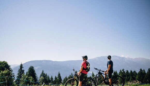 Tour in e-bike tra gusto e natura