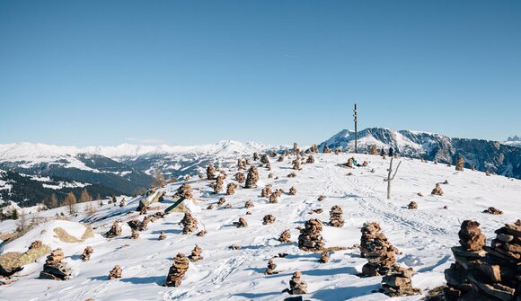Escursione invernale - Omini di pietra